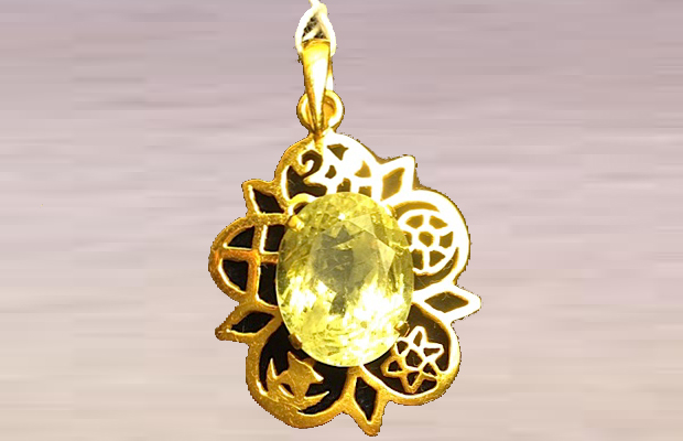 Solar plexus chakra gemstone in Gold Sarva Dharma Pendant